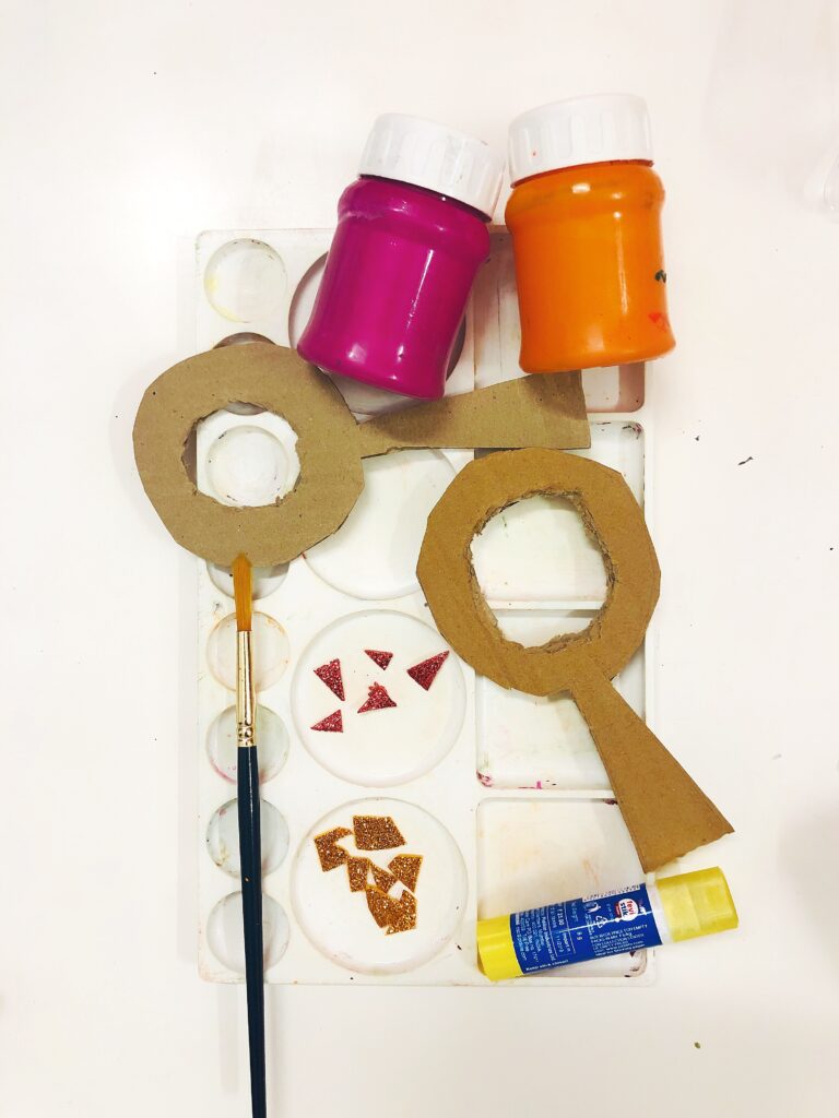 DIY Magnifying Glass STEAM Activity for Kids Go Mommy